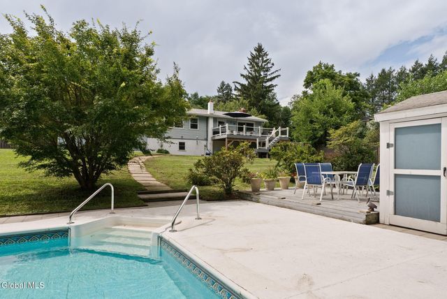 212 Route 9h, Claverack, NY 12534