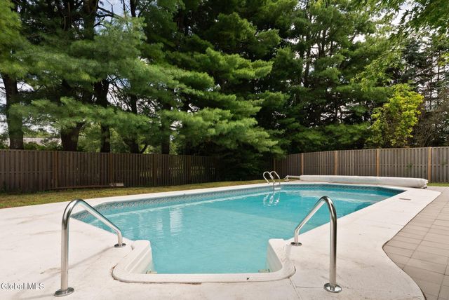 212 Route 9h, Claverack, NY 12534