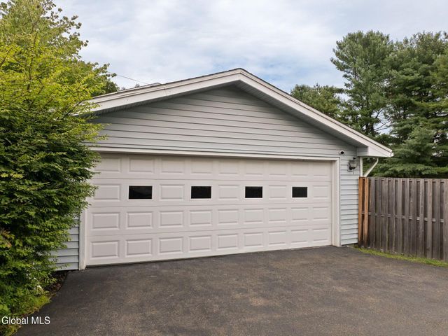 212 Route 9h, Claverack, NY 12534