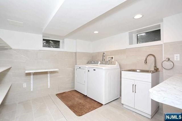 220 Raymond Street, Hasbrouck Heights, NJ 07604