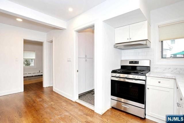 220 Raymond Street, Hasbrouck Heights, NJ 07604