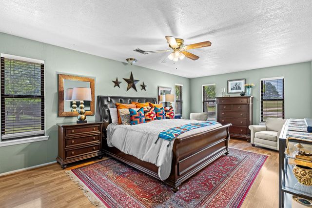 2403 County Road 2224, Decatur, TX 76234