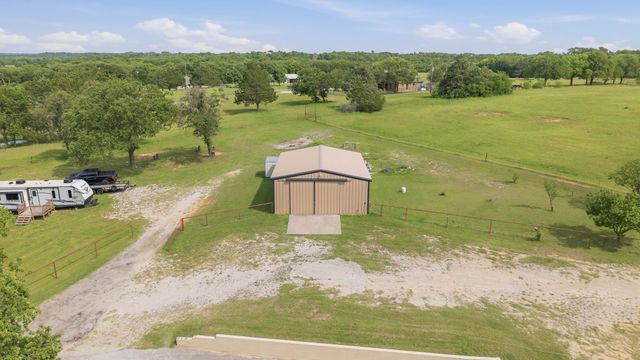 2403 County Road 2224, Decatur, TX 76234
