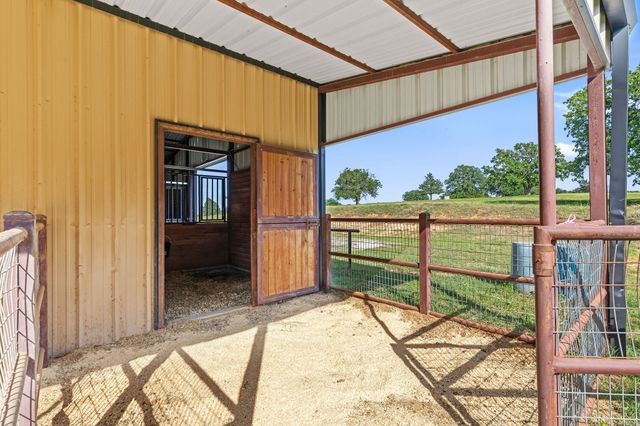 2403 County Road 2224, Decatur, TX 76234