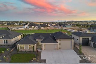 7149 E Chicken Hawk Loop, Nampa, ID 83686