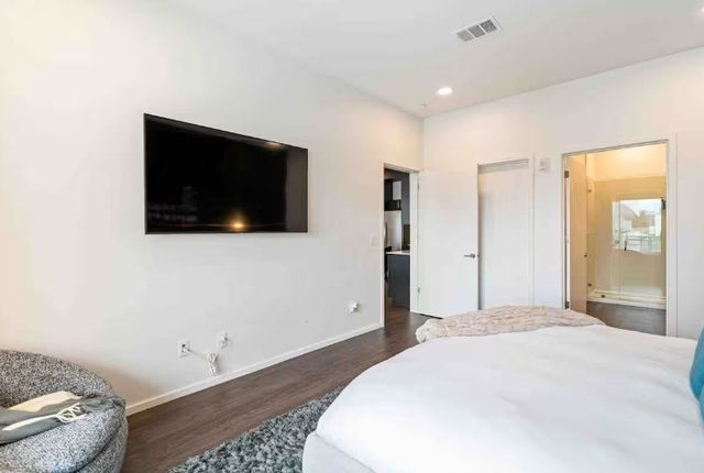 920 South St Apt 214, Nashville, TN 37203