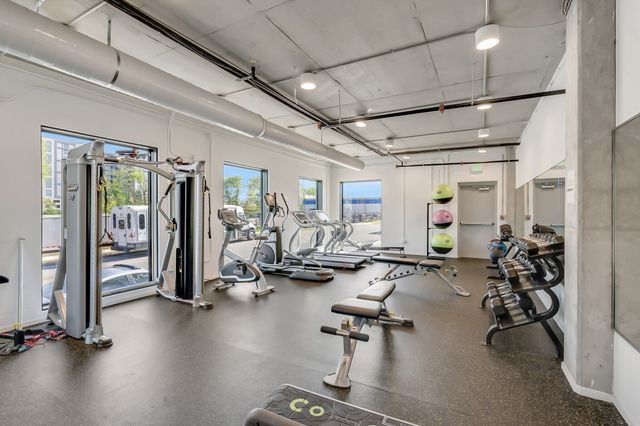 920 South St Apt 214, Nashville, TN 37203