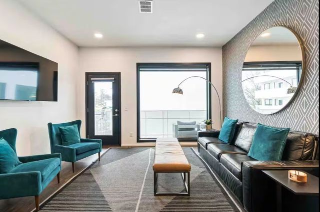 920 South St Apt 214, Nashville, TN 37203
