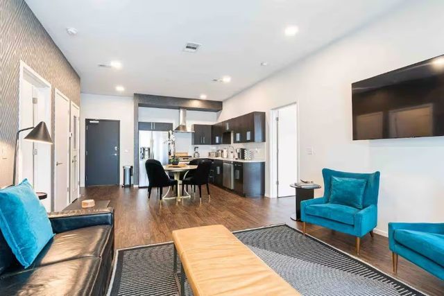 920 South St Apt 214, Nashville, TN 37203
