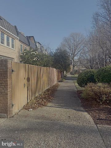 626 G ST SW, Washington, DC 20024