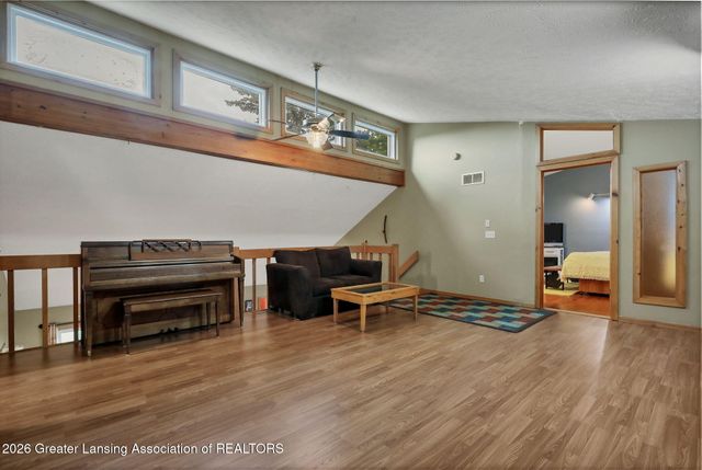 803 Wildemere Drive, Mason, MI 48854