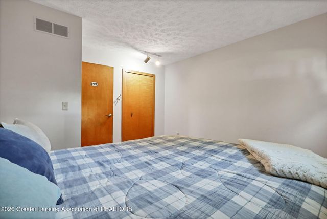 803 Wildemere Drive, Mason, MI 48854