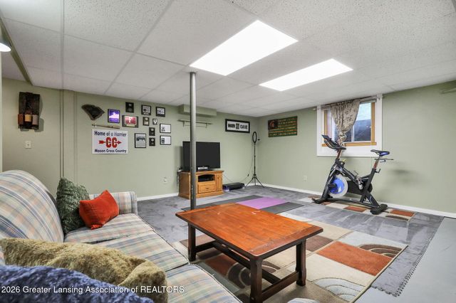 803 Wildemere Drive, Mason, MI 48854