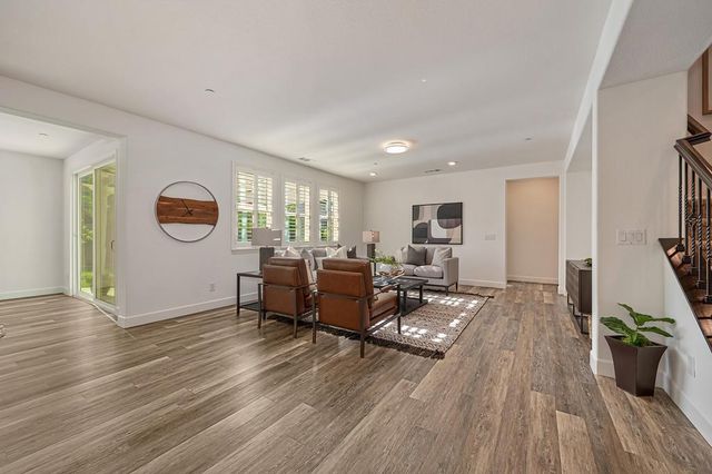 6048 Duet Way, Roseville, CA 95747
