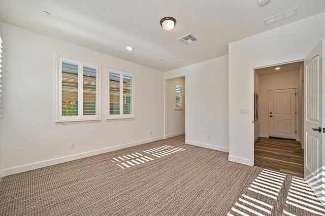 6048 Duet Way, Roseville, CA 95747