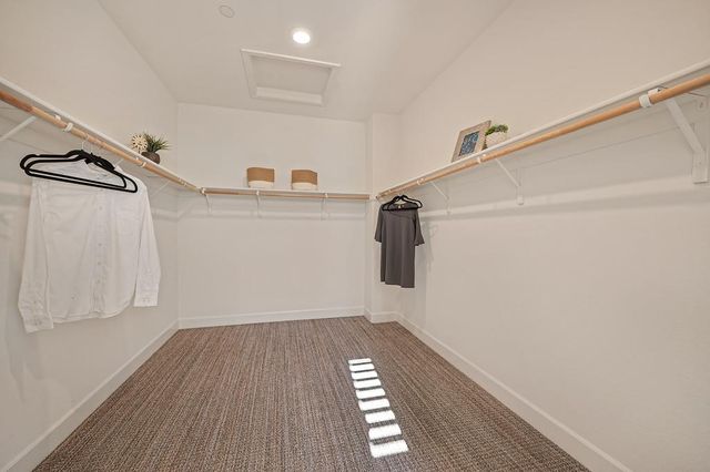 6048 Duet Way, Roseville, CA 95747