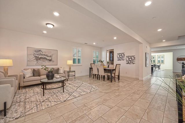 6048 Duet Way, Roseville, CA 95747