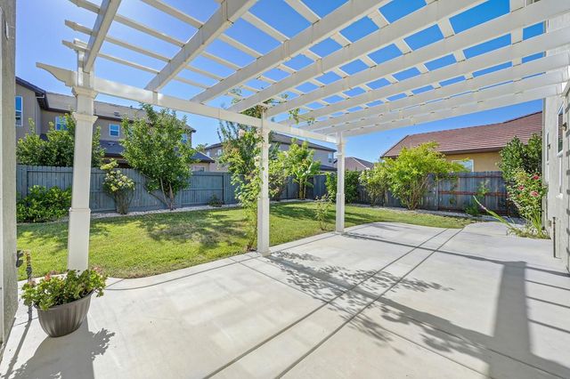 6048 Duet Way, Roseville, CA 95747
