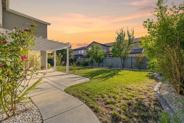 6048 Duet Way, Roseville, CA 95747