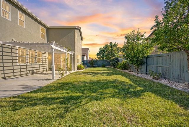 6048 Duet Way, Roseville, CA 95747