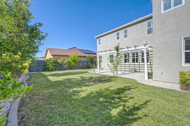 6048 Duet Way, Roseville, CA 95747