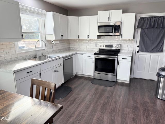 334 Antioch Church Road, Dunn, NC 28334