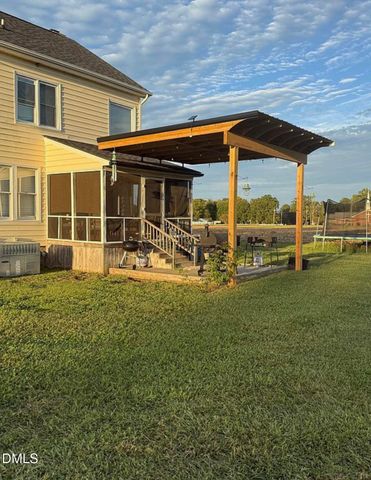 334 Antioch Church Road, Dunn, NC 28334