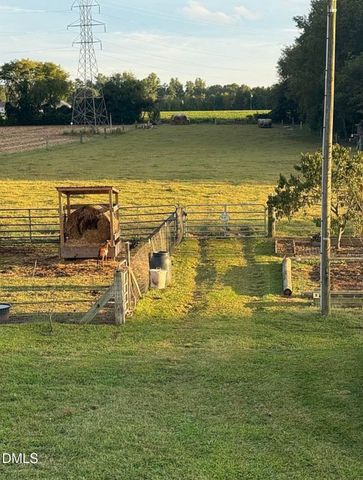 334 Antioch Church Road, Dunn, NC 28334