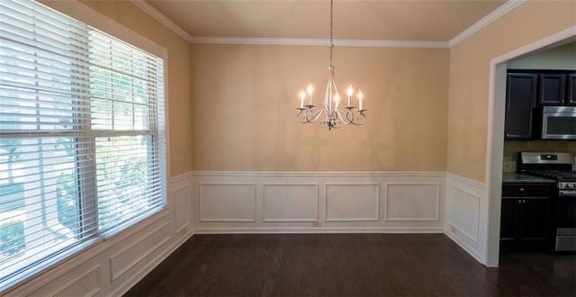29 Privet Circle, Suwanee, GA 30024