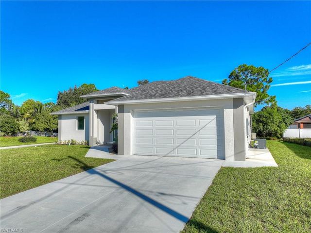 4212 34th ST SW, Lehigh Acres, FL 33976