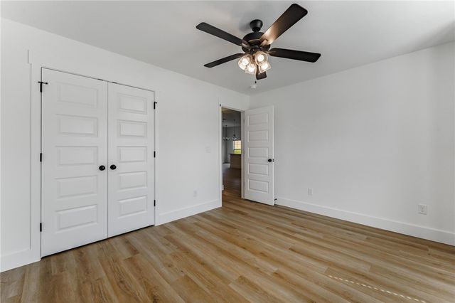 2237 Buckside Street, Springdale, AR 72762