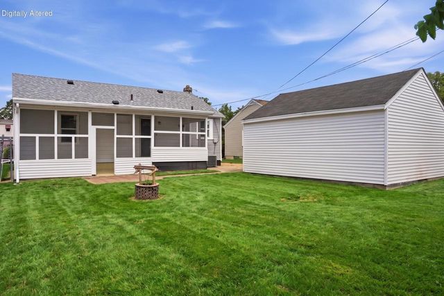 1334 Benton AVENUE, Janesville, WI 53545