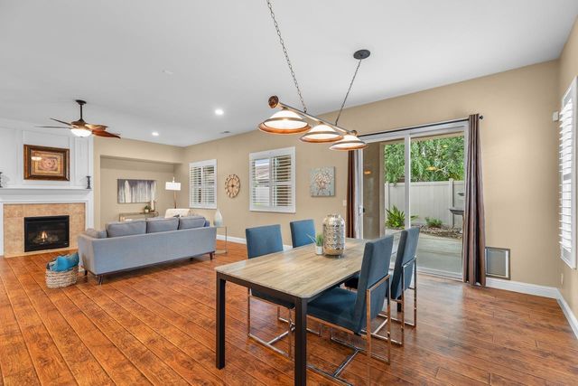 2442 Pepper Tree Ln, Manteca, CA 95336