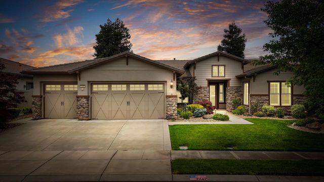 2442 Pepper Tree Ln, Manteca, CA 95336