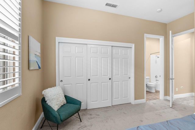2442 Pepper Tree Ln, Manteca, CA 95336