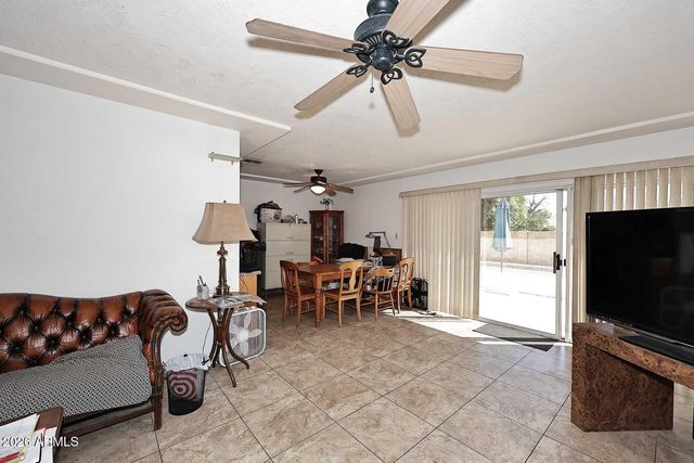 1801 E GEORGIA Avenue, Phoenix, AZ 85016