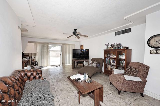 1801 E GEORGIA Avenue, Phoenix, AZ 85016