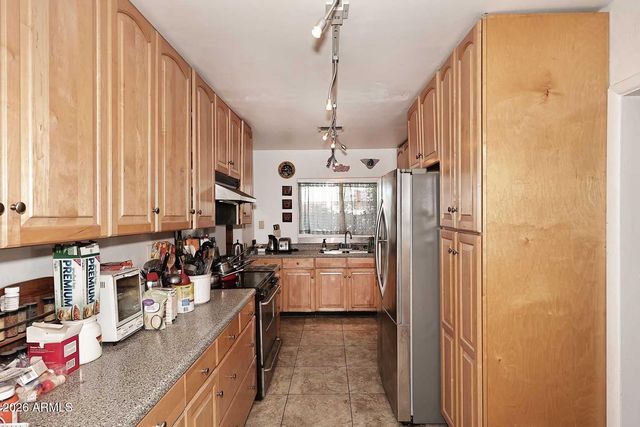 1801 E GEORGIA Avenue, Phoenix, AZ 85016