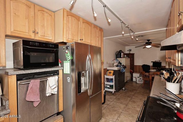 1801 E GEORGIA Avenue, Phoenix, AZ 85016