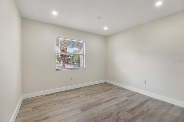 3229 BENEVA ROAD 203, Sarasota, FL 34232