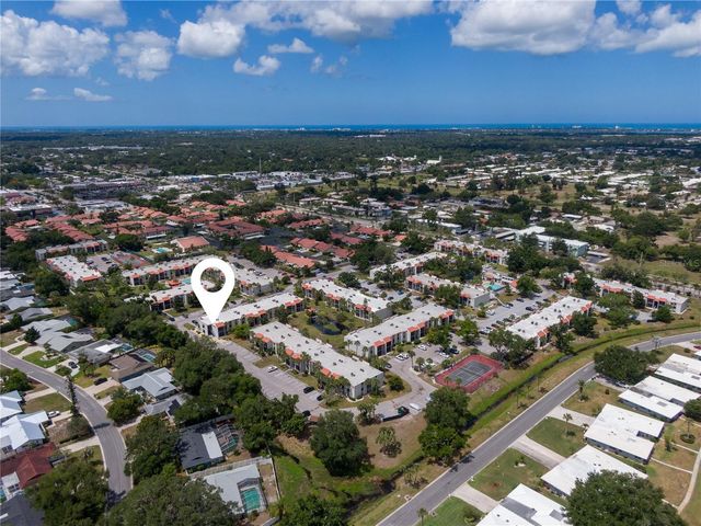 3229 BENEVA ROAD 203, Sarasota, FL 34232
