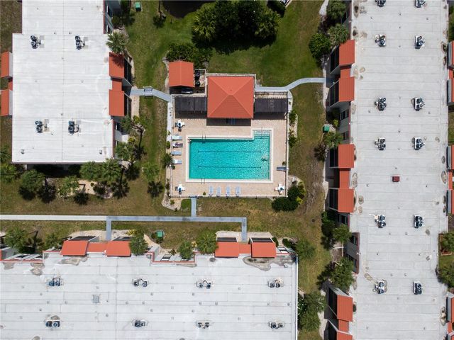 3229 BENEVA ROAD 203, Sarasota, FL 34232