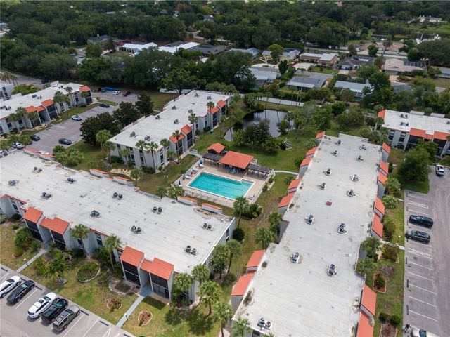 3229 BENEVA ROAD 203, Sarasota, FL 34232