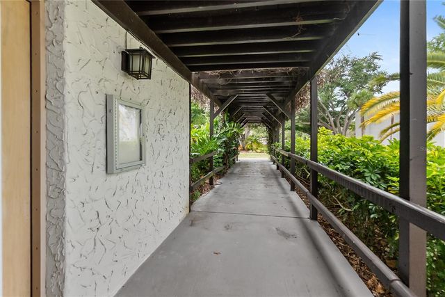 3229 BENEVA ROAD 203, Sarasota, FL 34232