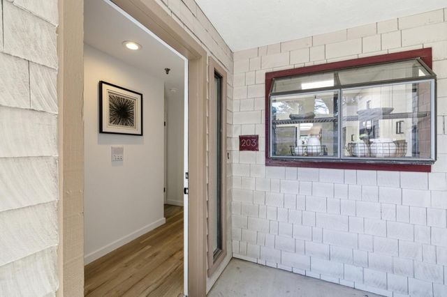 333 Hickey Boulevard 203, Daly City, CA 94015