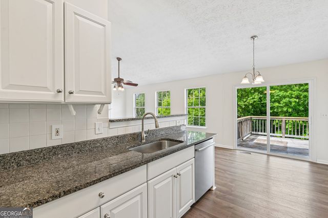 123 River Marsh Lane, Woodstock, GA 30188