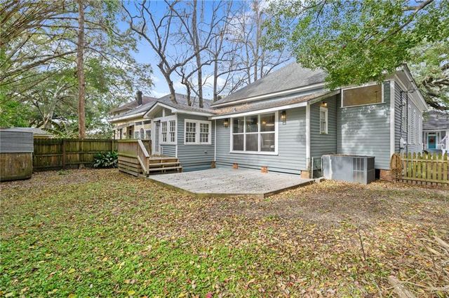1311 Chamberlain Avenue, Mobile, AL 36604