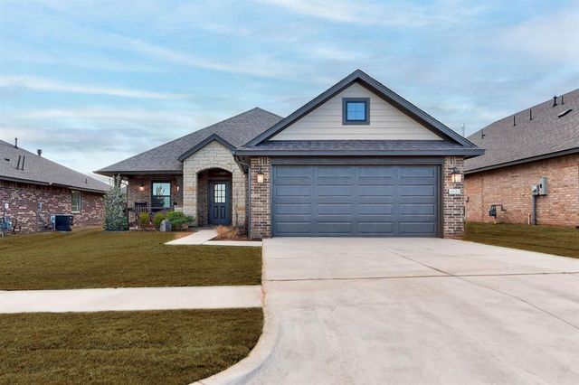 4832 Sand Lily Lane, Edmond, OK 73034