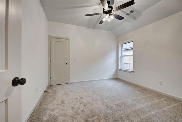 4832 Sand Lily Lane, Edmond, OK 73034