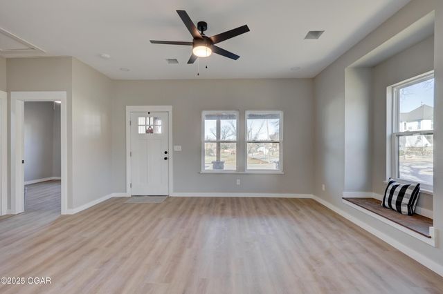 618 E 5th Street, Galena, KS 66739